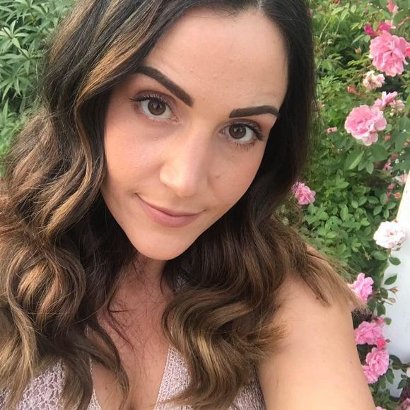 Meet your Posher, Dani - Picture 1 of 1